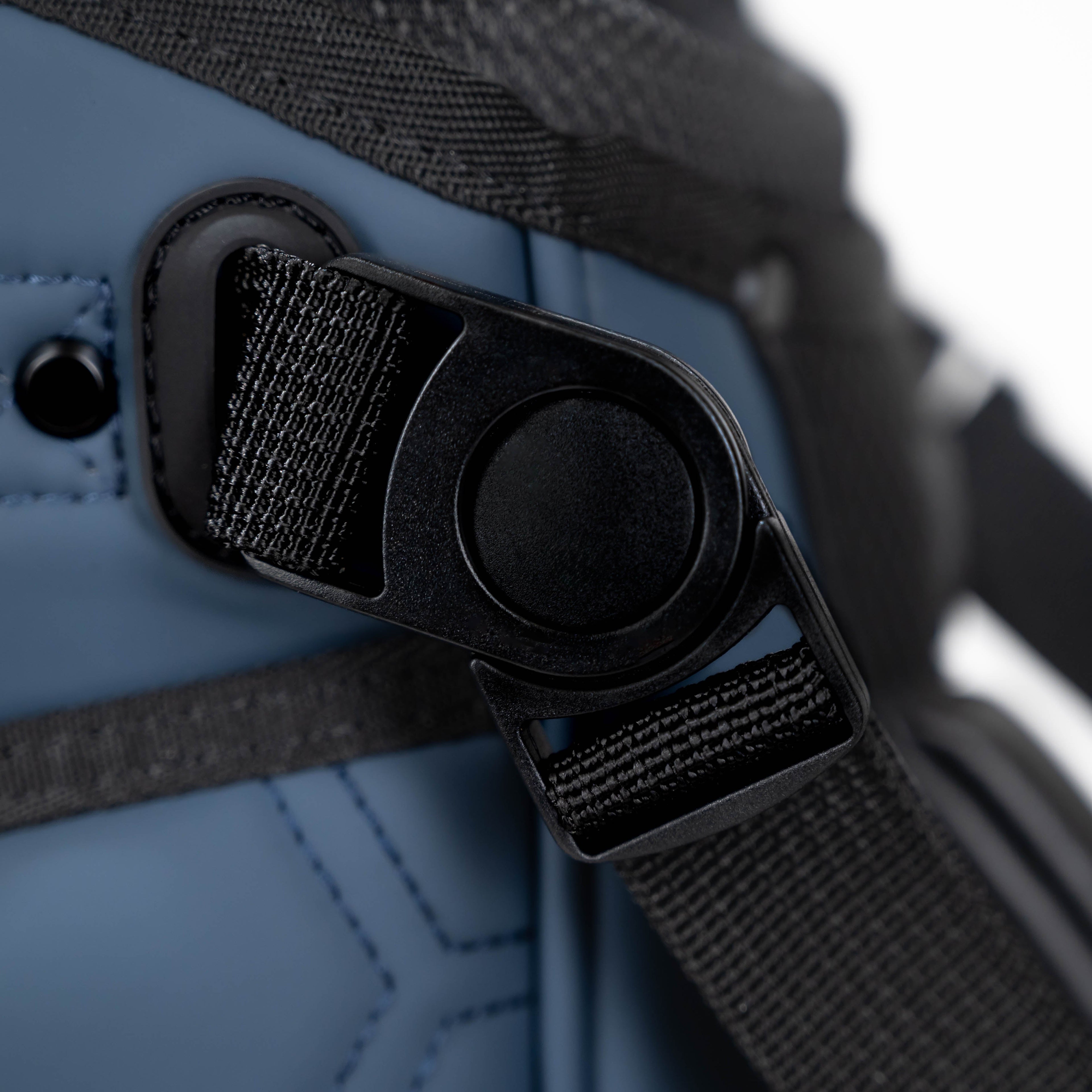 LUX 7.5" 4-Way Carry Bag: Blue Steel